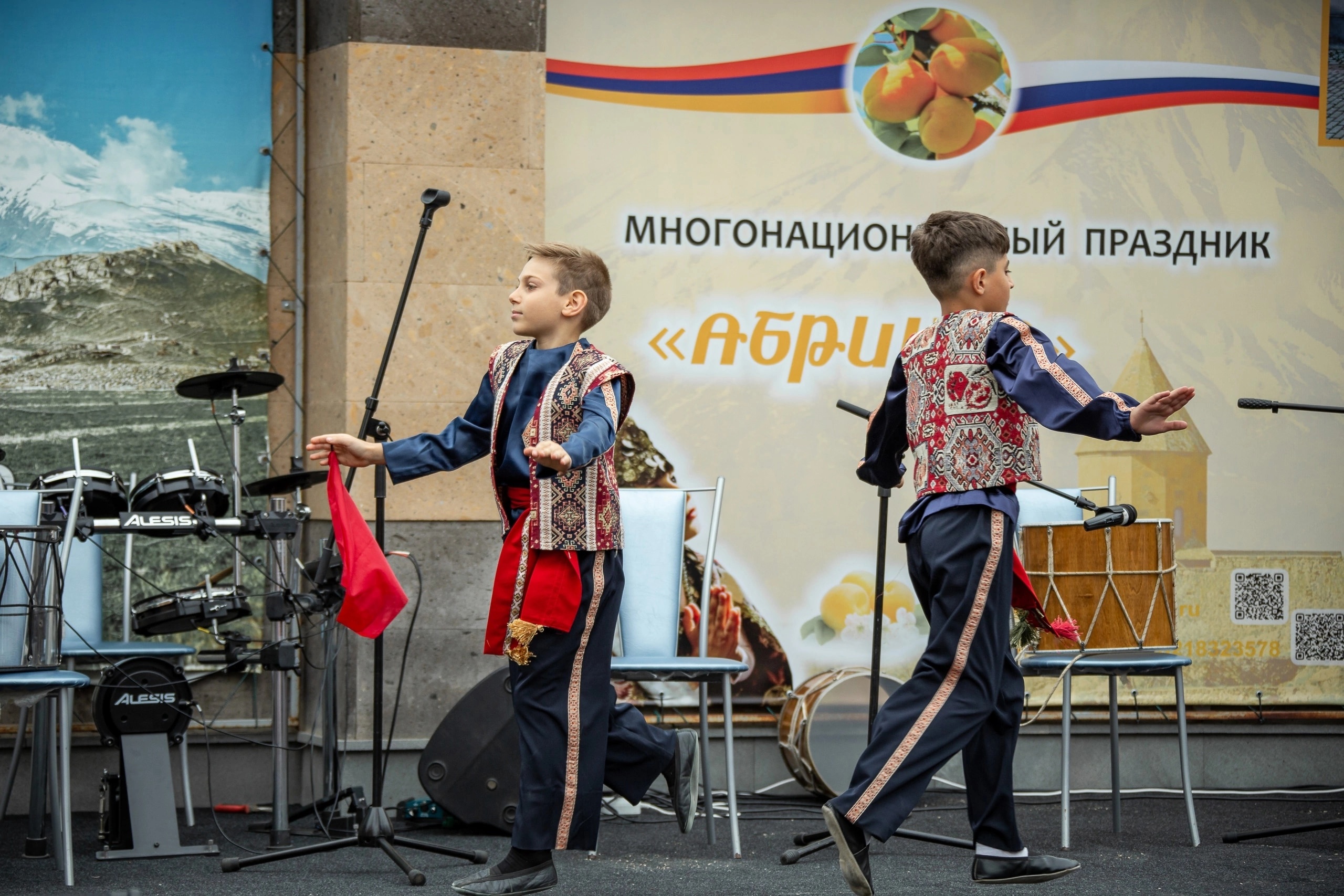 Александровская местная организация объединение армян \"Урарту\"