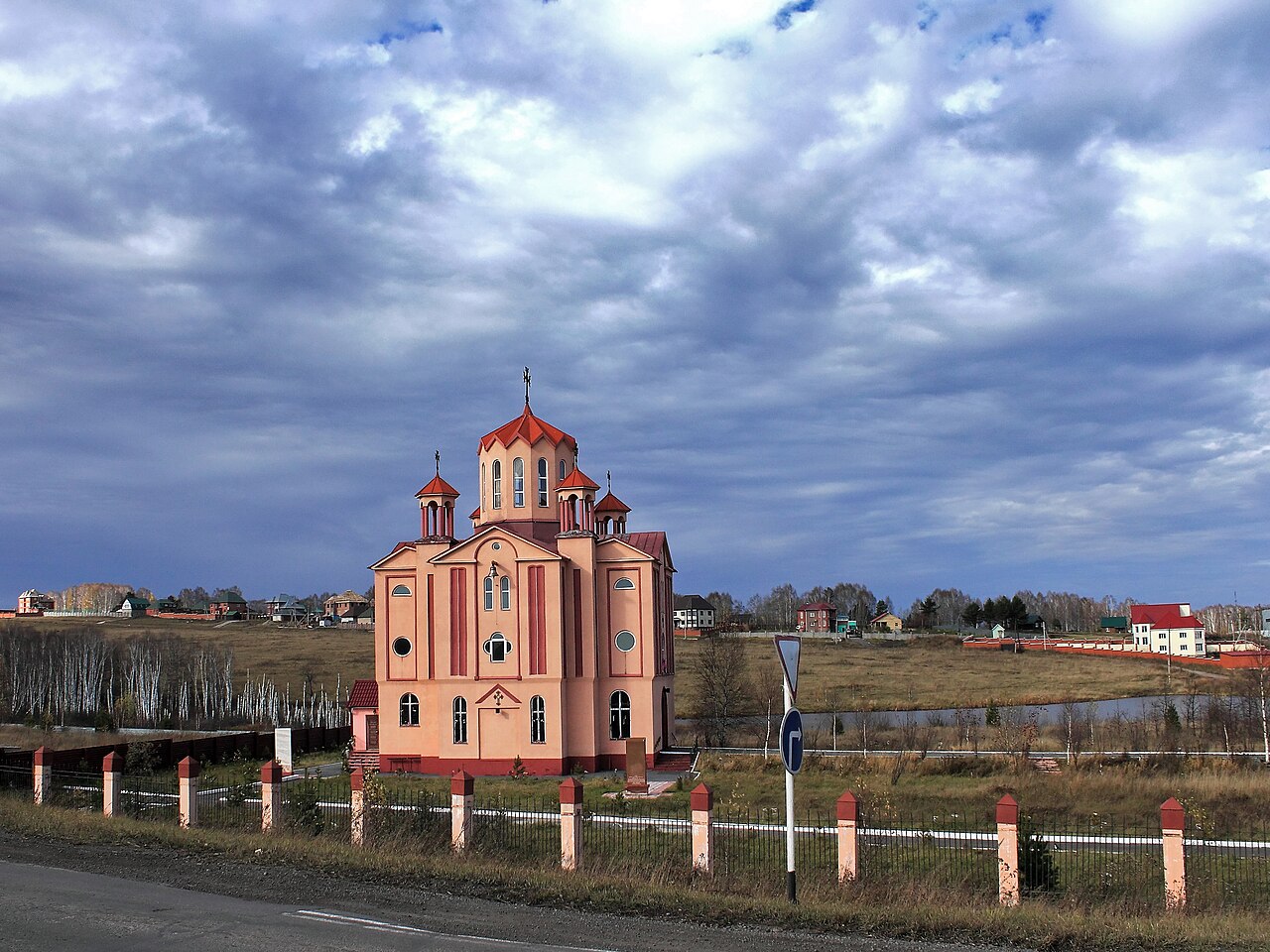 Церковь Сурб Григор Лусаворич (Сосновка)