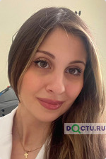 Акопян Асмик Вартановна