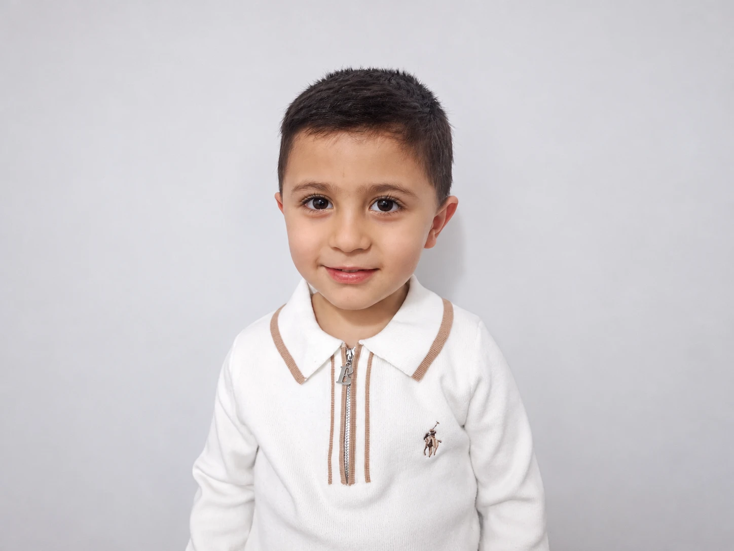 Поможем 4-летнему Вардану продолжить необходимое лечение